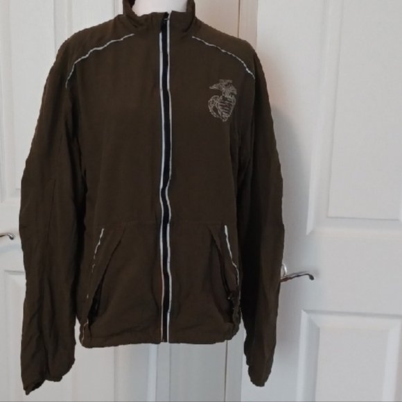 -- Men's Olive Jacket - Picture 10 of 10